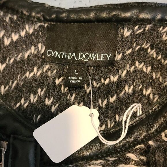 Cynthia Rowley sweater size large - Picture 6 of 8